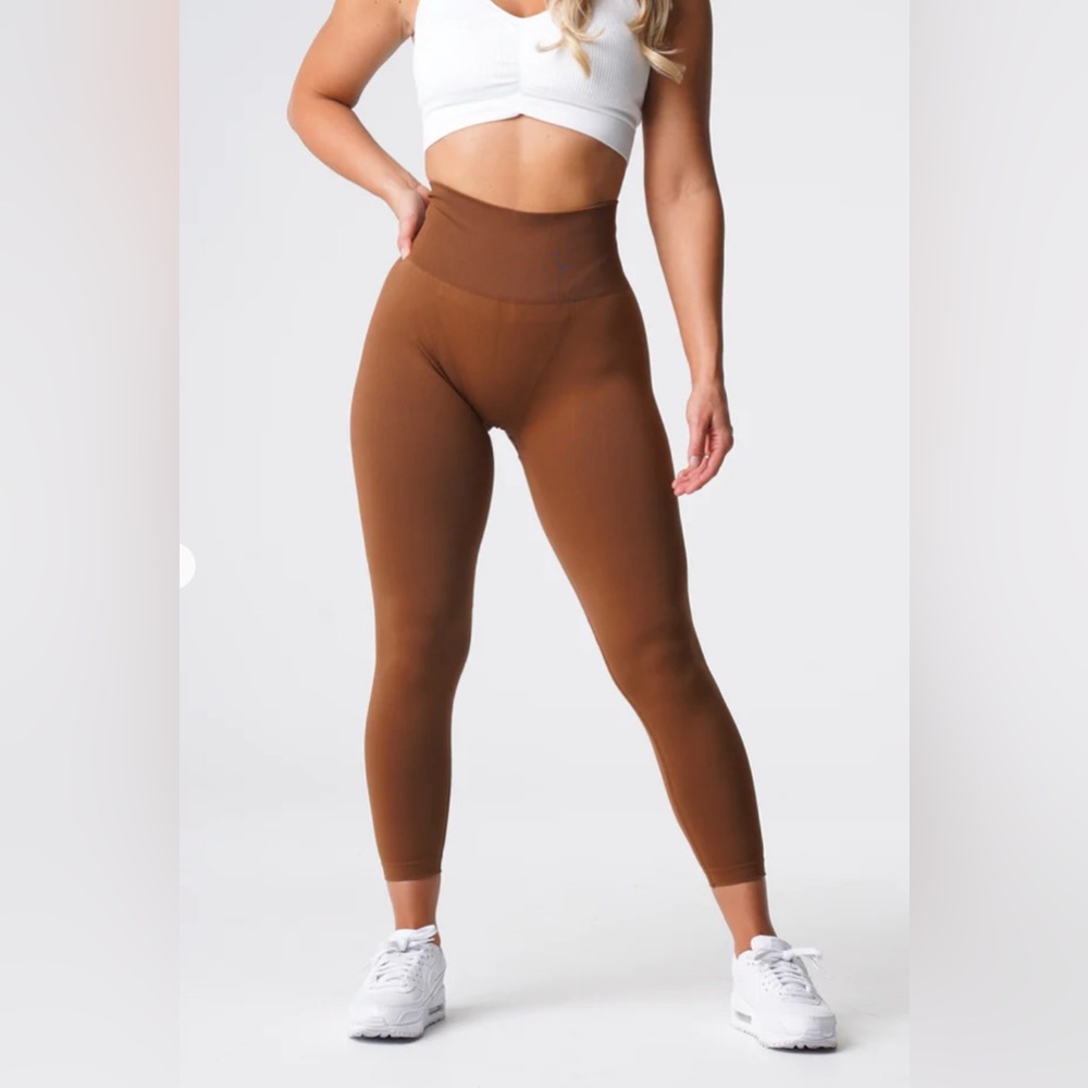 NVGTN Caramel Solid Seamless Leggings